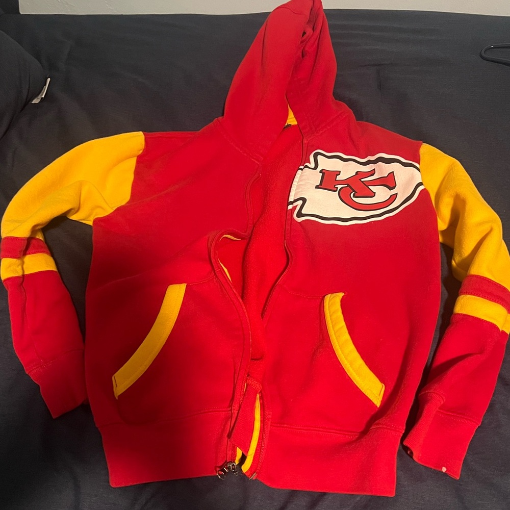 NFL Football Kansas City Chiefs Big Boys Youth Zip Up Sweatshirt